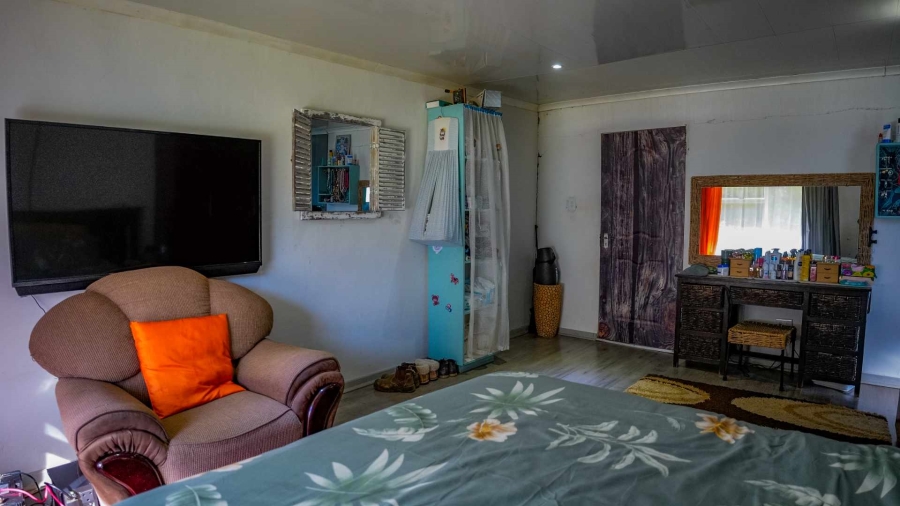 4 Bedroom Property for Sale in Kwaggafontein Free State